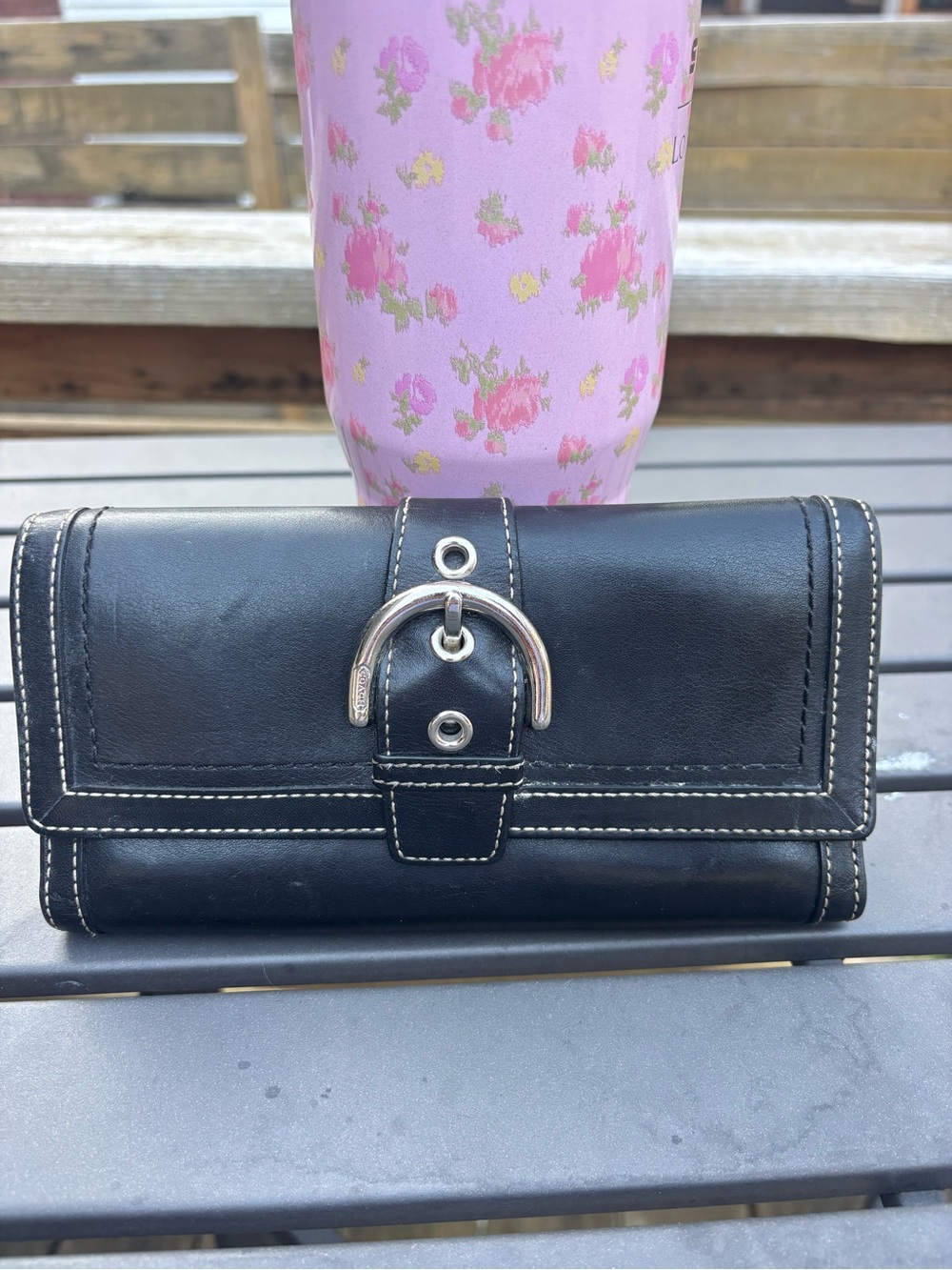 VTG Y2K coach soho black leather buckle trifold wallet